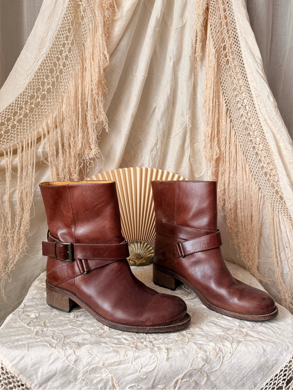 Saks 100% leather cognac Brown chunky moto short ankle biker boots y2k western